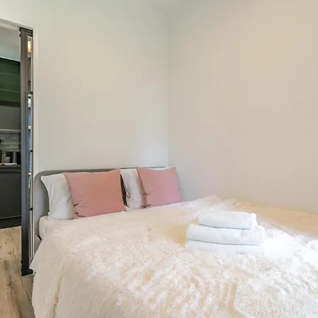 Ceglana Chic With Garden By Bookinghost Apartament *